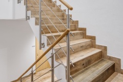 Rear escape staircase